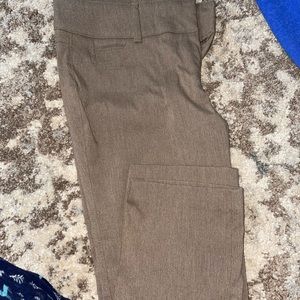 Maurice’s dress capris size 5/6.